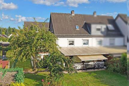 Gemütliche Doppelhaushälfte mit Garage in KS-Bettenhausen - Kassel