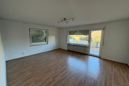 Gemütliche 3-Zimmer-Erdgeschosswohnung 76 qm mit großer Terrasse - Sankt Augustin