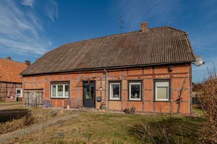 Haus zum Kaufen in Woltersdorf 155.000,00 € 120 m²