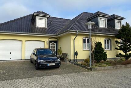 Elegantes Familiendomizil mit großem Garten bei Bonn - Meckenheim