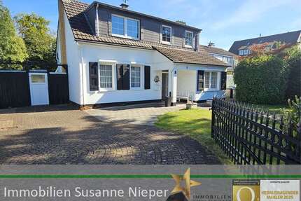 Haus zum Kaufen in Solingen 598.000,00 € 202 m²