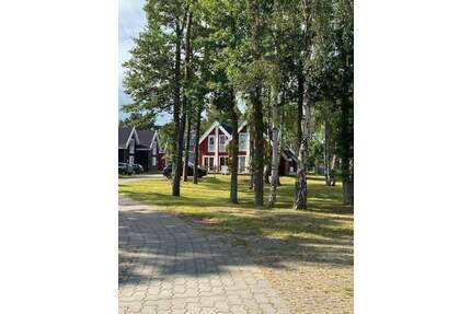 Strandhaus Glowe zwei Schlafzi zwei Bäder Kamin Waschm Sauna strandnah