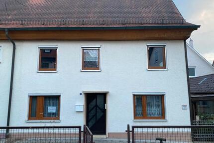 Doppelhaushälfte in Bad Buchau | Wintergarten | Garten | Garage