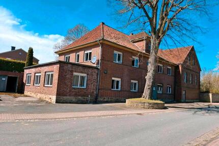 MEHRFAMILIENHAUS ZU KAUFEN 250.000 TAUSENDE VB - Extertal