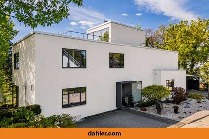 Haus zum Kaufen in Kleinmachnow 2.890.000,00 € 445 m²