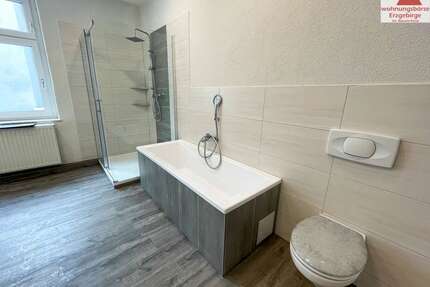 Wohnung zum Mieten in Aue 650,00 € 100.01 m²