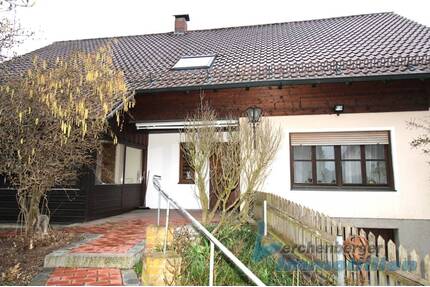 Großzügiges Einfamilienhaus mit Garten in Niederviehbach - Niederviehbach / Rothhaus