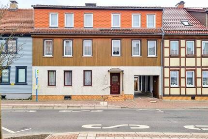 AUKTION: Mehrfamilienhaus, zuletzt als Ferienwohnungen genutzt - Oberharz am Brocken Benneckenstein