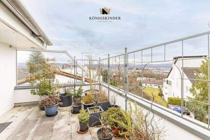 Nur vier Einheiten - Charmante 4-Zi.-Whg. im Penthousestil mit Garage und Stellplatz... nahe Bosch - Reutlingen Römerschanze