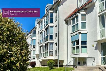 Wohnung zum Mieten in Halle 280,00 € 39.63 m²