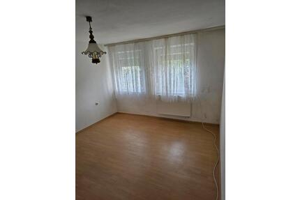 Gepflegte Wohnung in Hersbruck ruhige Lage mit guter Infrastruktu - Lauf an der Pegnitz