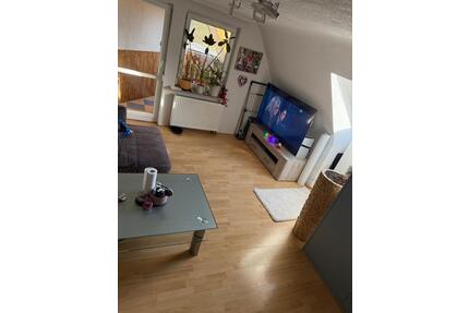 DG Wohnung in NT Zizishausen - 900,00&nbsp;EUR Kaltmiete, ca.&nbsp; 68,00&nbsp;m&sup2; in Wendlingen am Neckar (PLZ: 73240)