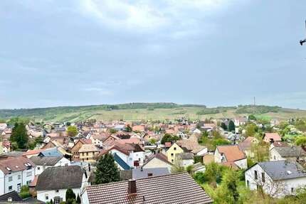 Haus zum Kaufen in Frei-Laubersheim 200.000,00 € 197.7 m²