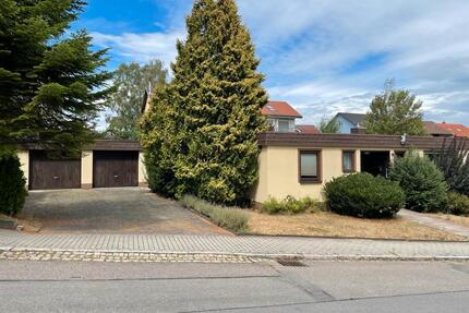 Einfamilienhaus mit Doppel Garage - Donaueschingen