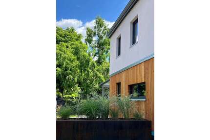 Haus zum Kaufen in Lutherstadt Wittenberg 479.000,00 € 135 m²