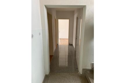 Attraktive 4,5-Zimmer-Wohnung mit 126 m² für Familien geeignet!! - Pforzheim Weststadt