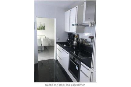 Attraktive 3,5-Zi.-Wohnung im 4. OG mit Balkon - Ludwigshafen am Rhein Edigheim