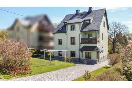Haus zum Kaufen in Lößnitz 214.900,00 € 180 m²