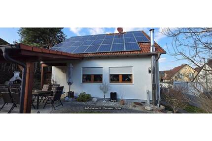 Ein Traumhaus! Einfamilienhaus mit Doppelgarage, Carport u. Freisitz in Gessertshausen OT Döpshofen