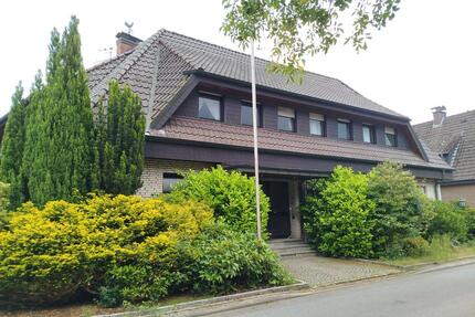 Velen - Großzügiges Mehrgenerationenhaus mit viel Potenzial und S