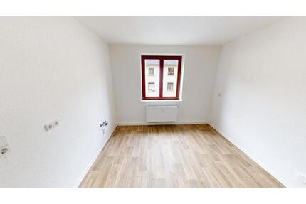 Schön gelegene 2-Raum-Altbauwohnung mit Gartennutzung - Chemnitz Adelsberg