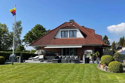 Haus zum Kaufen in Rellingen 599.000,00 € 138 m²