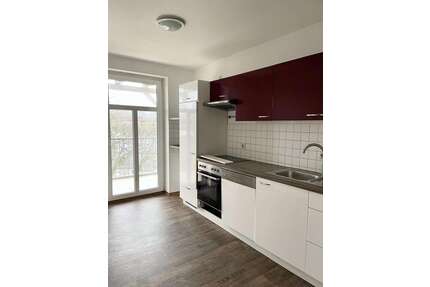 Wohnung zum Mieten in Plauen 345,00 € 76.5 m²