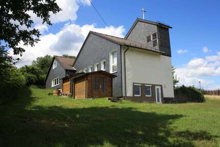 Haus zum Kaufen in Gummersbach 349.000,00 € 382 m²