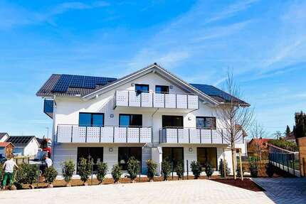 Wohnung zum Mieten in Wehringen 896,00 € 66.4 m²