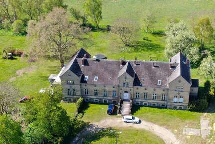 Haus zum Kaufen in Bartow 989.000,00 € 600 m²