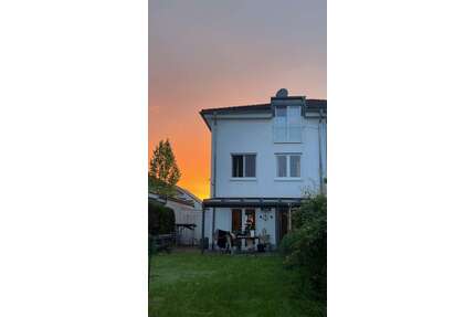 Haus zum Kaufen in Rheinbach 585.000,00 € 163 m²