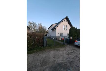 wohnung 43 qm - 750,00&nbsp;EUR Kaltmiete, ca.&nbsp; 43,00&nbsp;m&sup2; in Falkensee (PLZ: 14612)