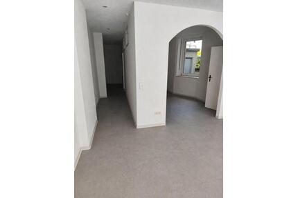 Renovierte Wohn-Gewerbeeinheit in zentraler Lage ca. 55 m² - Dillingen (Saar)