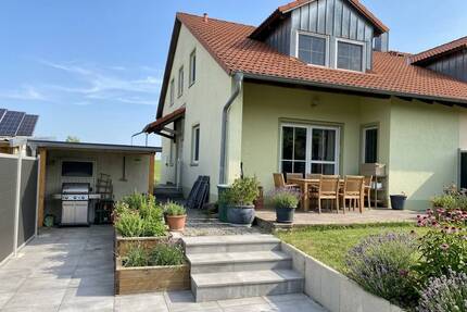 Familien aufgepasst! Wohntraum in gefragter Lage! - Neustadt an der Aisch