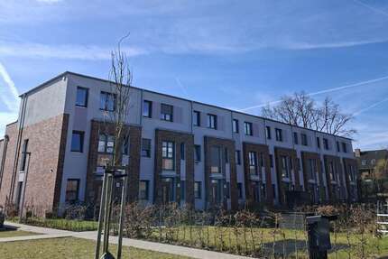 Haus zum Mieten in Glinde 1.800,00 € 135 m²