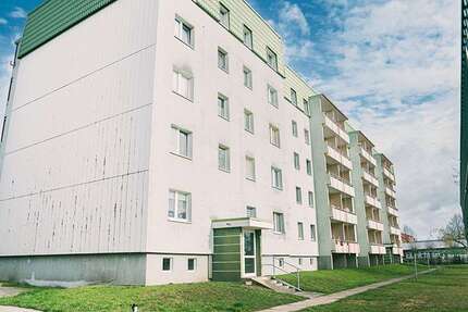 Wohnung zum Mieten in Prenzlau 185,00 € 25.75 m²