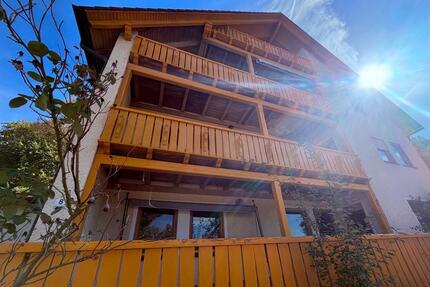 Wohnung 3 Zimmer, Erdgeschoss mit Terrasse in Vilshofen - Rieden