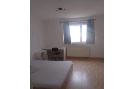 Furnished room in a Flatshare near Sanderring Park - Würzburg Steinbachtal