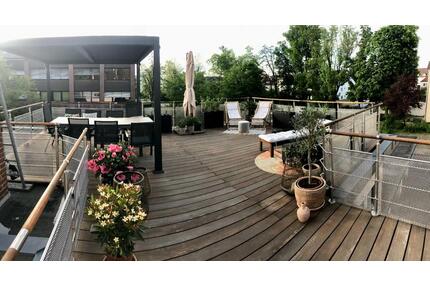 Traumhafte 3-Zimmer-Altbauwohnung mit großer Dachterrasse - Coburg