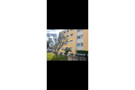 Provisionsfreie 4-Zimmer Wohnung - Stuttgart Bad Cannstatt