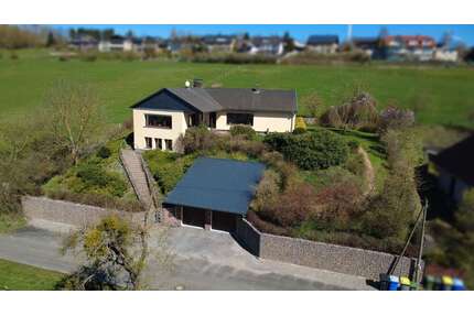 Haus zum Kaufen in Willebadessen 299.000,00 € 174 m²