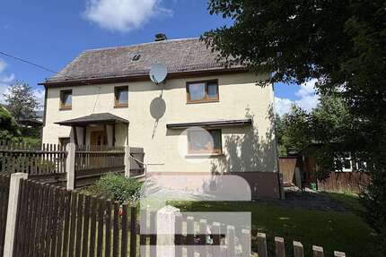 Haus zum Kaufen in Issigau 80.000,00 € 90.46 m²