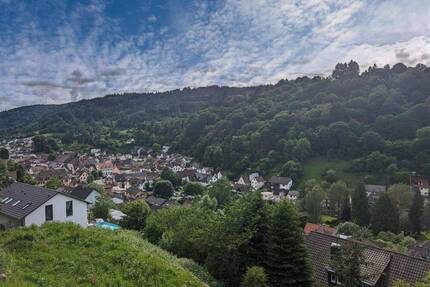 Sonniges Grundstück mit unverbaubarem mit Blick ins Tal - Schönau