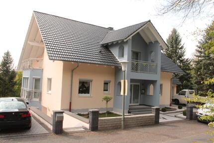 Modernes Einfamilienhaus mit Einliegerwohnung - Kaiserslautern Engelshof