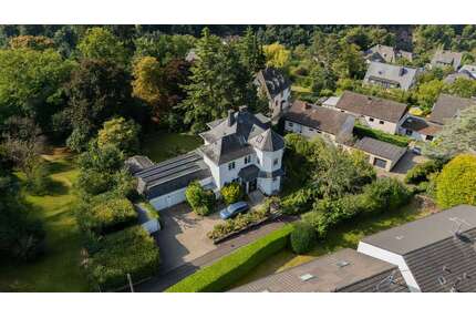 Haus zum Kaufen in Koblenz 1.180.000,00 € 315.28 m²