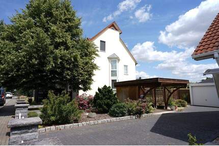 Hauptstadtmakler - Moderne Etagenwohnung in Top-Lage - Barleben / Ebendorf