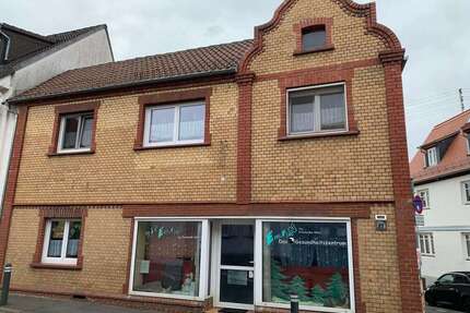 Haus zum Kaufen in Hofheim-Diedenbergen 339.000,00 € 140 m²