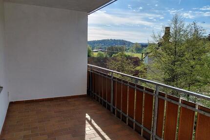 2,5 Zimmer, Küche, Bad , großer Südbalkon - Aalen Dewangen