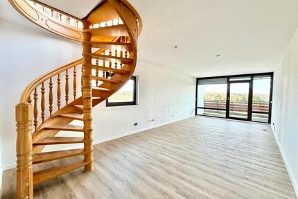 Erstbezug sanierte 4-Zimmer Penthouse-Wohnung - Riedenburg