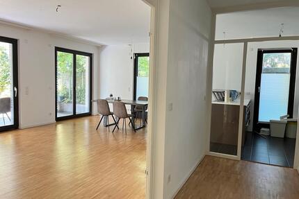 Exklusive 3-Zimmer-Wohnung mit Terrasse in Blankenese - Hamburg Hamburg-Mitte